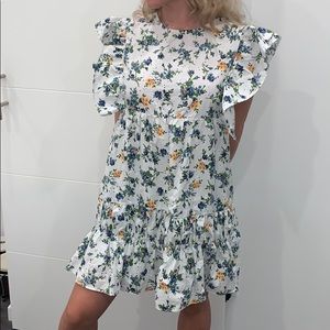 NWT Zara floral dress 🌿